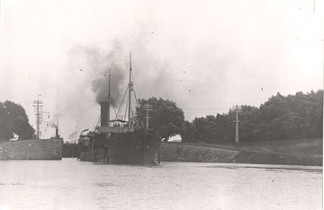 Fr. Edward J. Dowling, S.J. Marine Historical Collection: Imperial - in the Welland Canal
