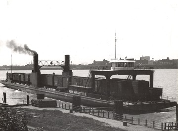 Pere Marquette 12