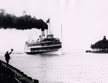 Fr. Edward J. Dowling, S.J. Marine Historical Collection: Tashmoo