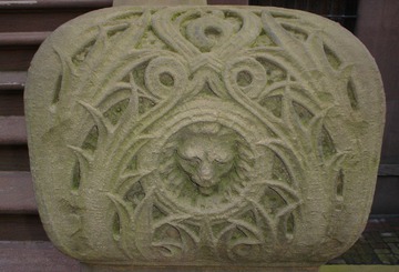 Lion in the Center. New York City, August 2009 