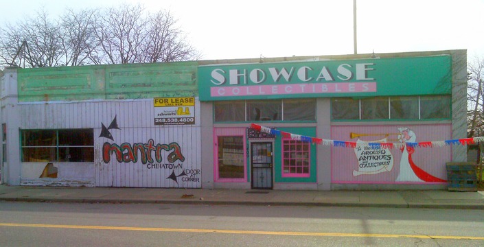 Showcase Collectibles. Detroit, April 2014 